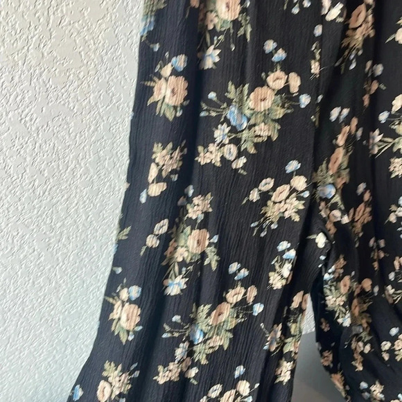 American Eagle XS jumpsuit - Picture 3 of 7